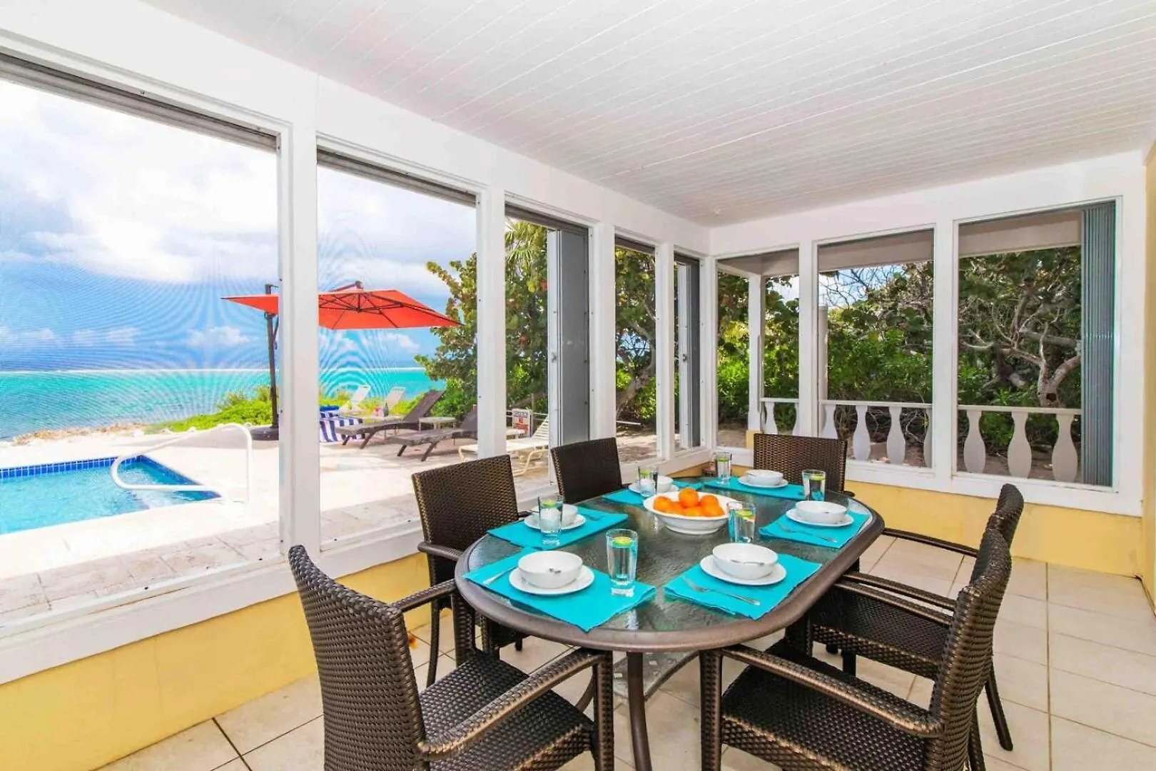 Thatch Hill - Renovated Beach House With Pool, Short Walk To The Rum Point Club Driftwood Village 0*,